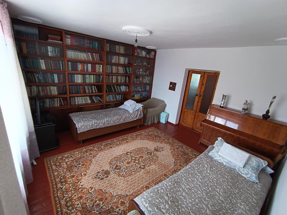 Bokonbayevo Meerim Guest House מראה חיצוני תמונה
